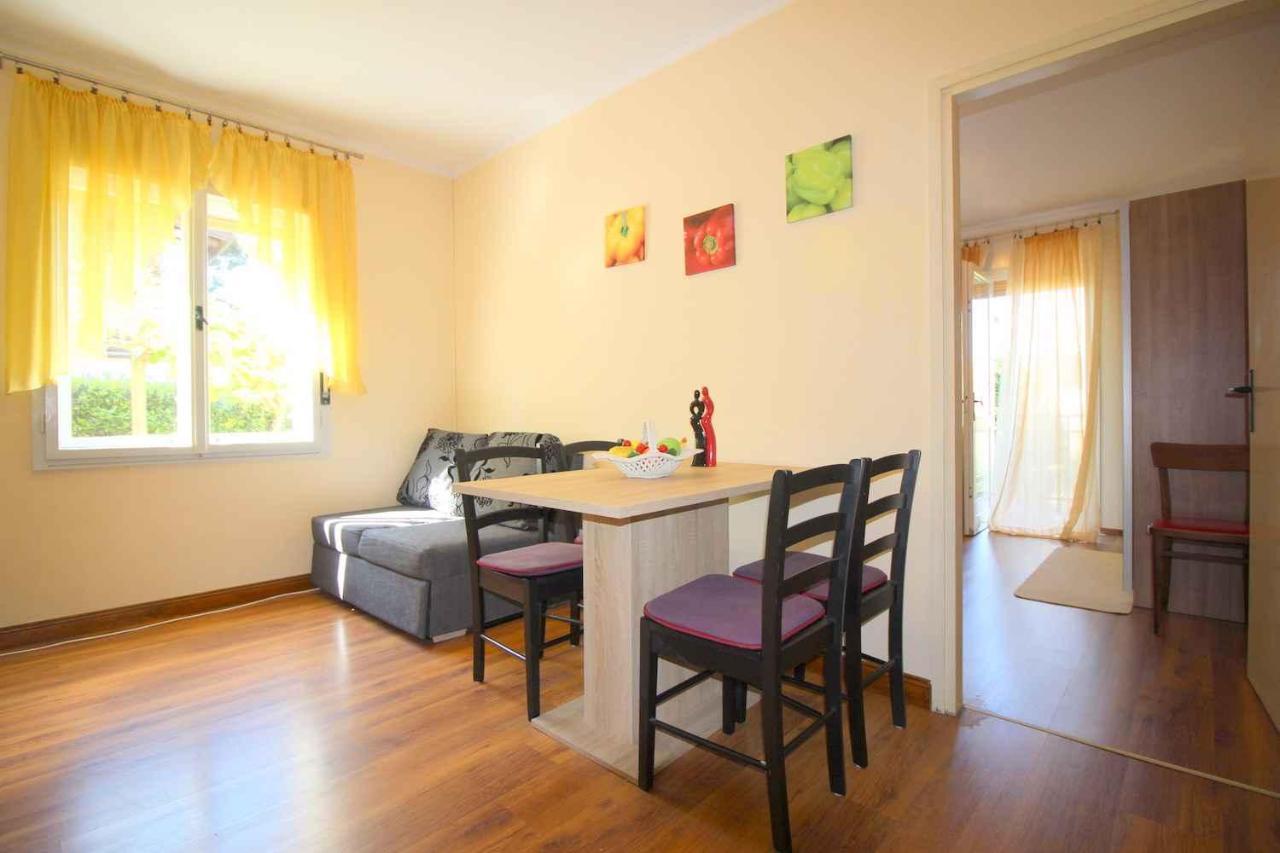 Apartment In Porec/Istrien 10035 ภายนอก รูปภาพ